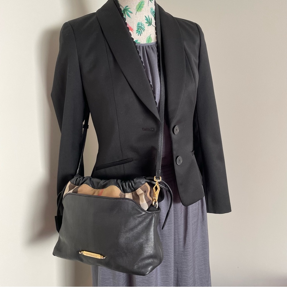 HOST PICK⭐️Authentic Burberry Crossbody Leather & House Check Bag 🤎🖤New as✨ - Picture 3 of 16